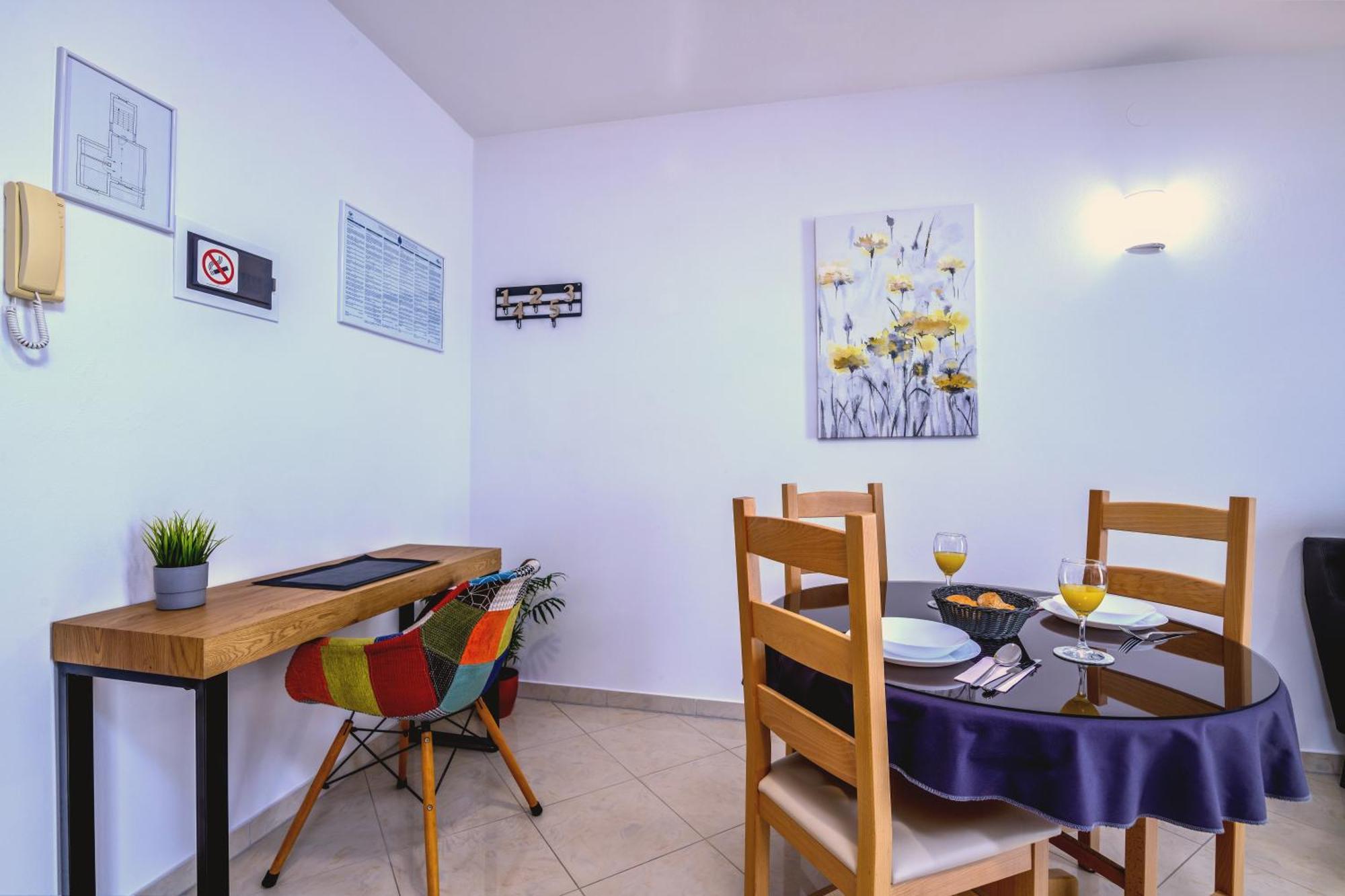 Apartments Kvarner 2 Malinska Luaran gambar